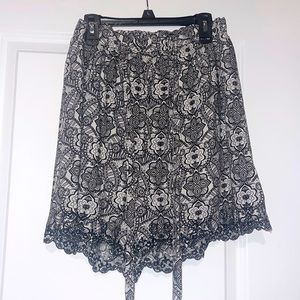 Super cute, never worn shorts